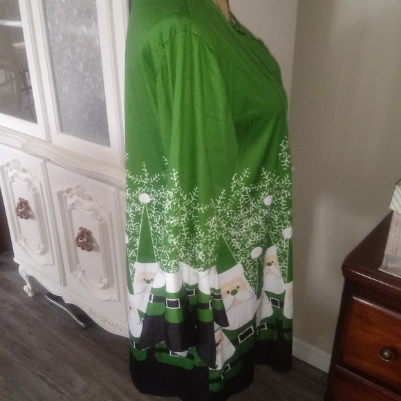 L/s Santa Themed Blouse - Picture 2 of 6